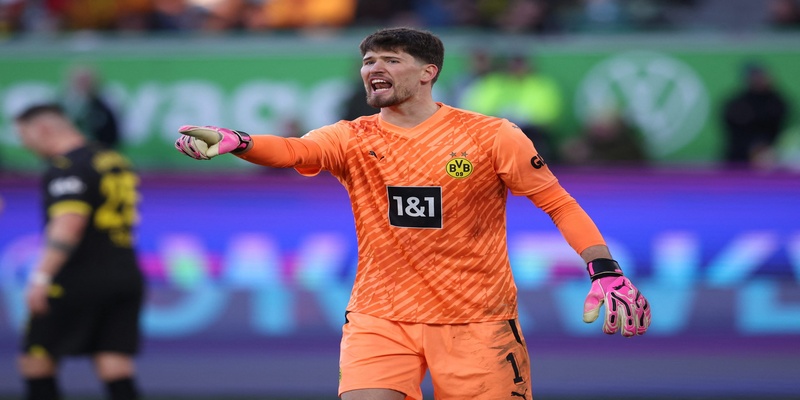 Top thủ môn xuất sắc nhất Bundesliga - Gregor Kobel